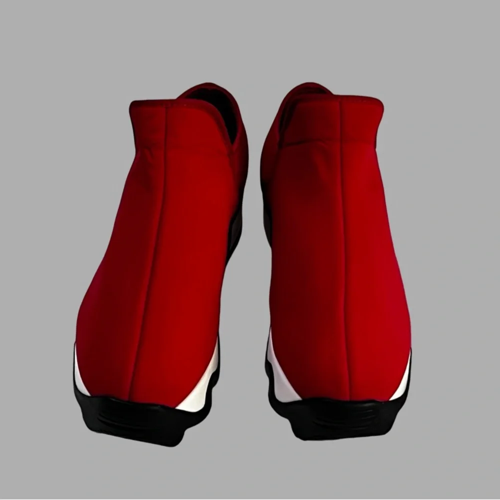 Red Slip-On Sneakers Size 6 - Picture 4 of 14